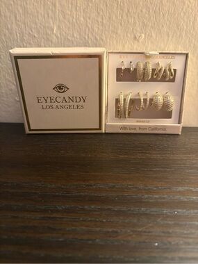 NEW Eye Candy Gold Earrings Set